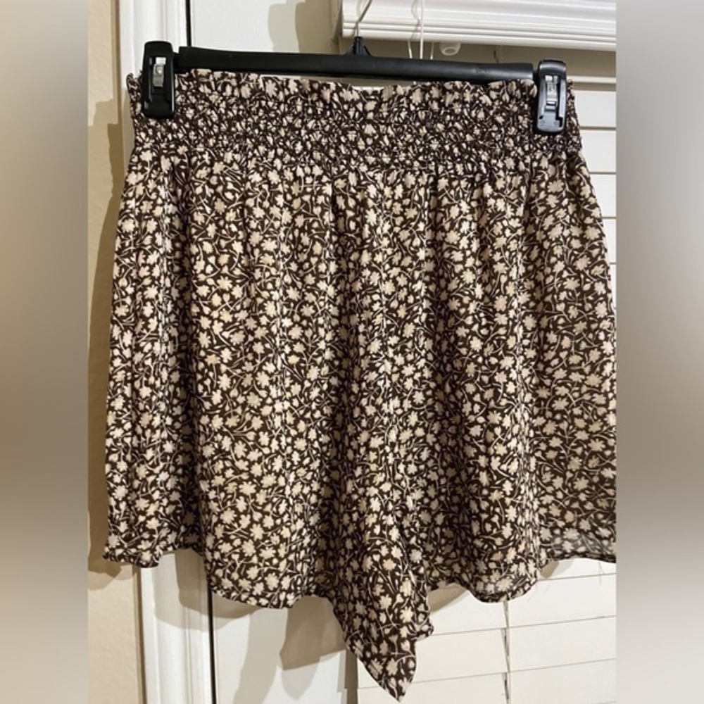 H&M Flower Shorts Size M